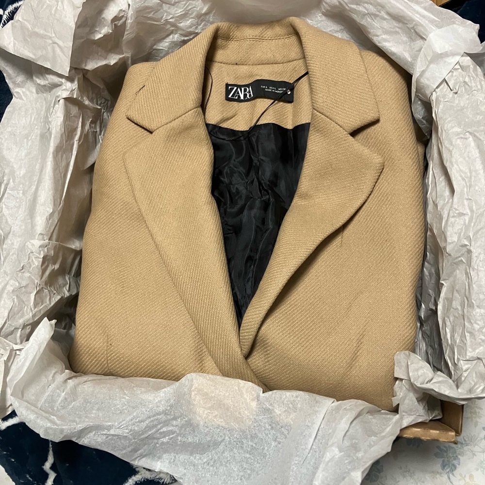 Zara long coat gentler used in L